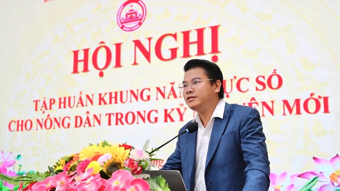 ThS. Nguyễn Văn Hinh – Phó Viện trưởng Viện ứng dụng công nghệ và đào tạo phát triển nguồn nhân lực