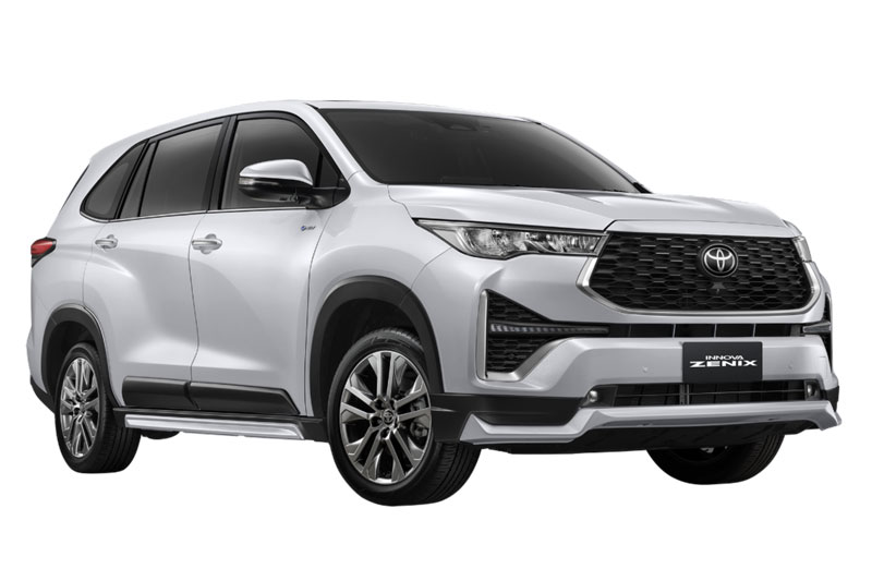 Toyota Innova Zenix 2025.