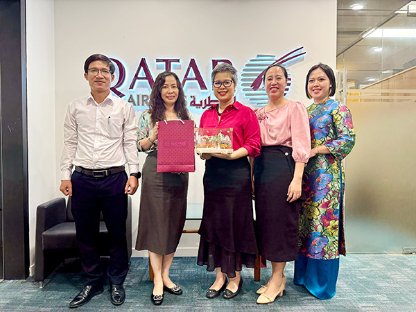 Lãnh đạo Sở VH-TT&DL Đà Nẵng thăm và làm việc với đại diện hãng hàng không Qatar Airways tại Việt Nam.