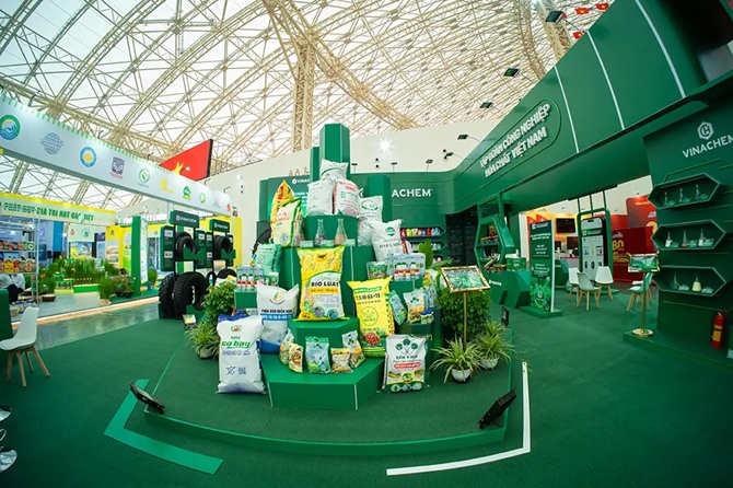 Gian hàng của VINACHEM tại Triển lãm