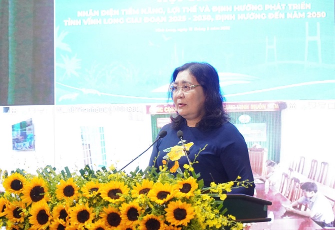 bà Hồ Thị Hoàng Yến - Phó Bí thư Thường trực Tỉnh ủy Vĩnh Long