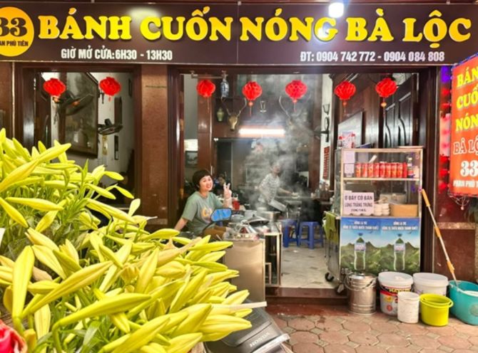 Bánh cuốn Bà Lộc - một địa chỉ được Time Out gợi ý. Ảnh: Bánh cuốn Bà Lộc