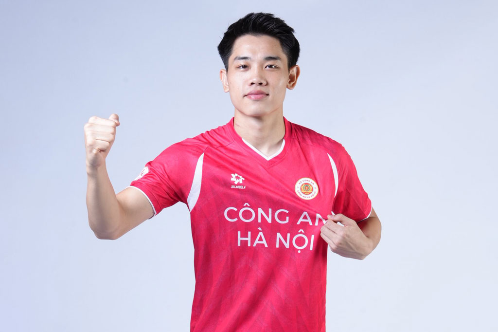 Đình Bắc muốn ra nước ngoài chơi bóng. Ảnh: FBNV.