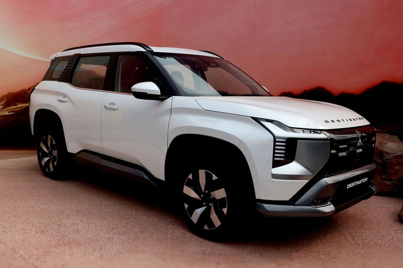 Mitsubishi Destinator 2025.