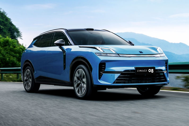 Lynk & Co 08 EM-P 2026.