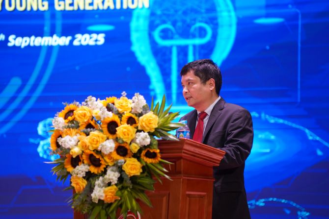 Giám đốc Học viện Công nghệ Bưu chính Viễn Thông Đặng Hoài Bắc.