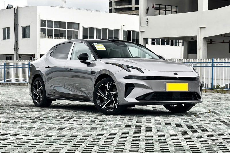 Lynk & Co 07 EM-P 2026.