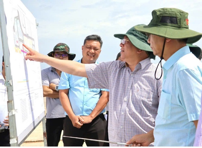 Đoàn công tác tỉnh An Giang kiểm tra tiến độ thực ien