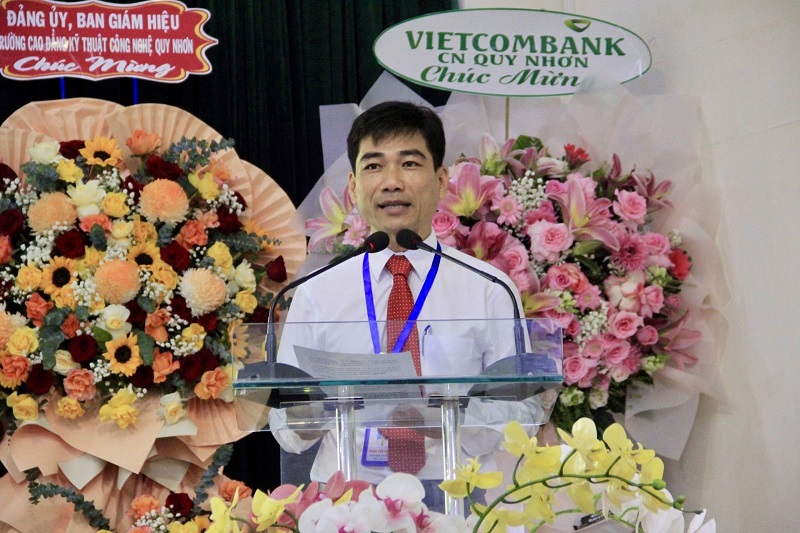 Tân Hiệu trưởng Trường Cao đẳng Kỹ thuật Công nghệ Quy Nhơn phát biểu nhận nhiệm vụ