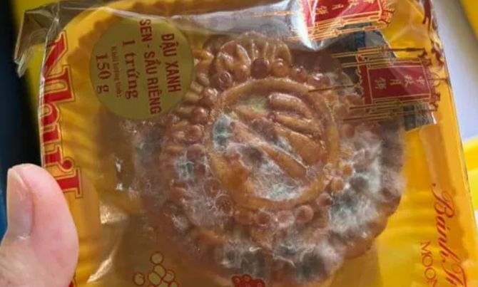 Không ăn những bánh Trung thu đã bị mốc