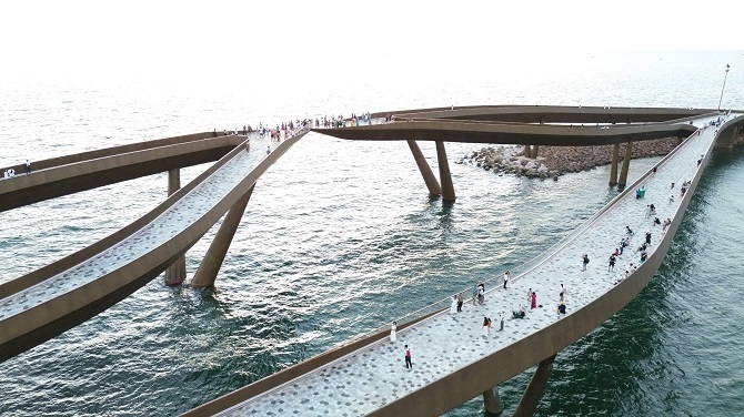 Cầu hôn - một địa điểm thu hút khách du lịch tại đặc khu Phú Quốc.