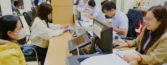 Đắk Lắk đang chuyển dần các thủ tục hành chính cơ sở qua hình thức trực tuyến. Ảnh: VOV