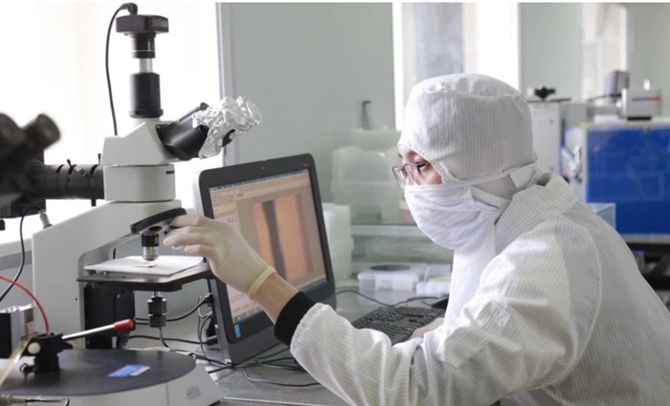 Nghiên cứu khoa học ở trường đại học (Ảnh minh họa)