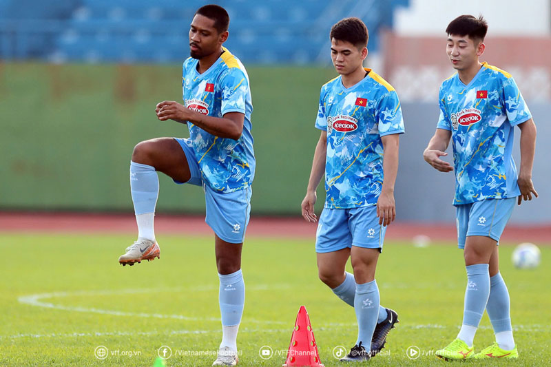 Cao Pendant Quang Vinh (trái). Ảnh: VFF.