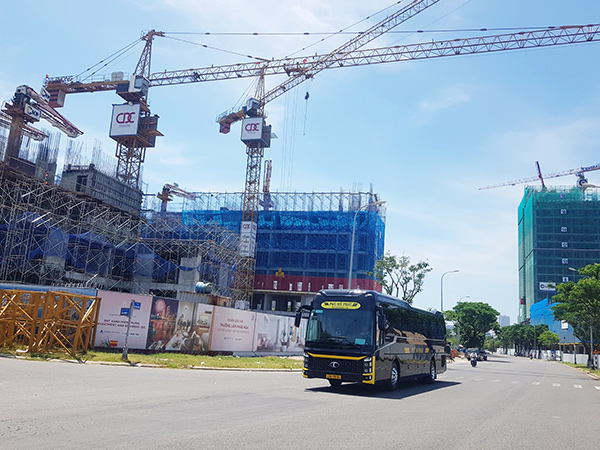 Ssự phục hồi mạnh mẽ của thị trường bất động sản đã góp phần thúc đẩy tăng trưởng ấn tượng của ngành xây dựng Đà Nẵng trong 9 tháng năm 2025.