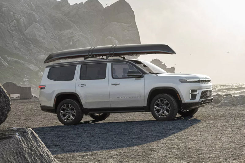 Jeep Grand Wagoneer 2026.