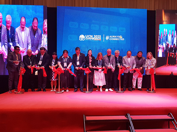 Cắt băng khai mạc hội nghị UNC Global 2025 tại Đà Nẵng.