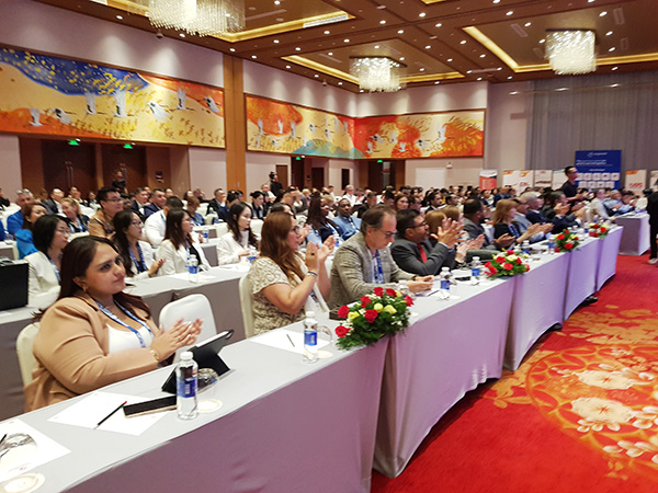 Các đại biểu quốc tế hoanh nghênh thông tin được lãnh đạo Sở Công Thương Đà Nẵng cung cấp.