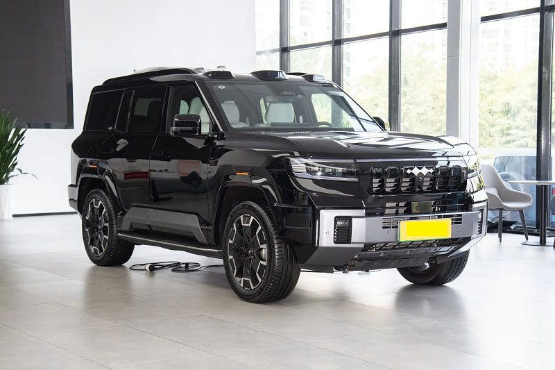 BYD Fang Cheng Bao Leopard 8 biến thế 5 chỗ.