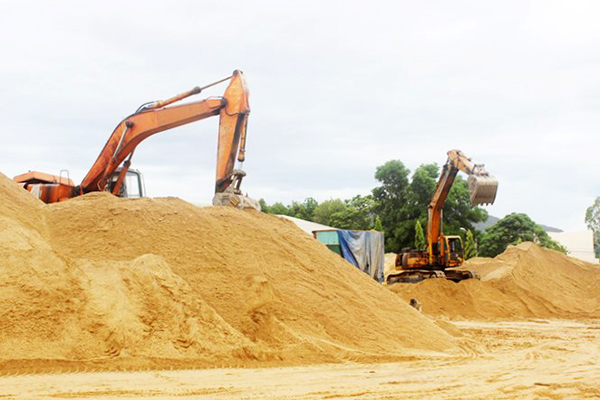 UBND TP Đà Nẵng yêu cầu ưu tiên nguồn VLXD phục vụ các công trình trọng điểm của quốc gia, của TP và các công trình dân sinh cấp bách.