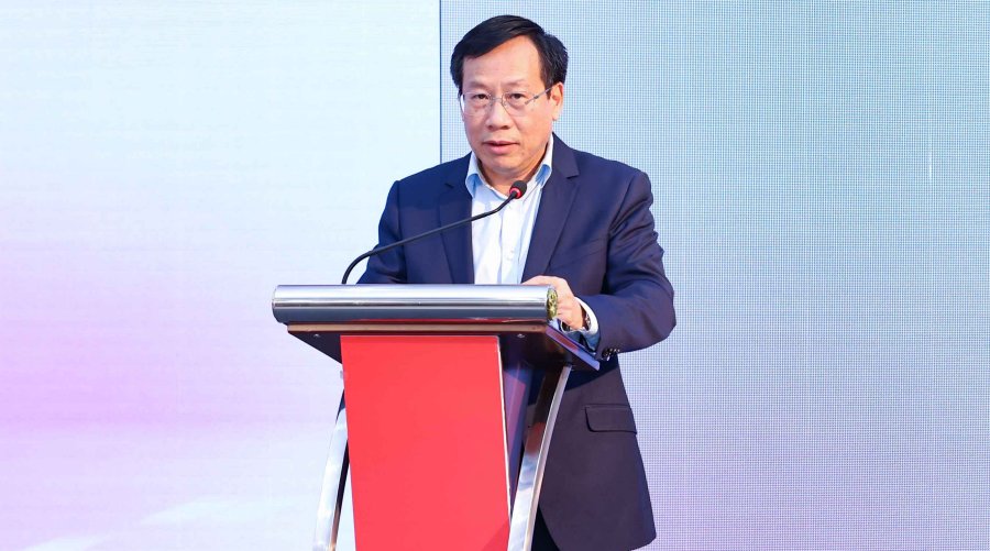 Lê Đức Luận -Thứ trưởng Bộ Y Tế