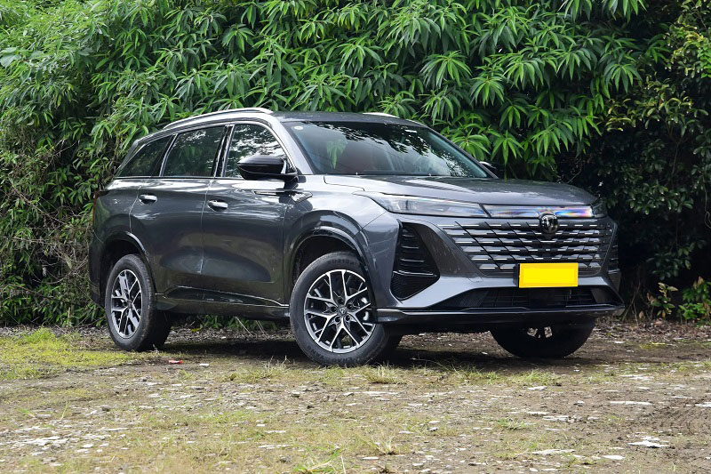 Changan CS75 Plus Smart Champion Edition.