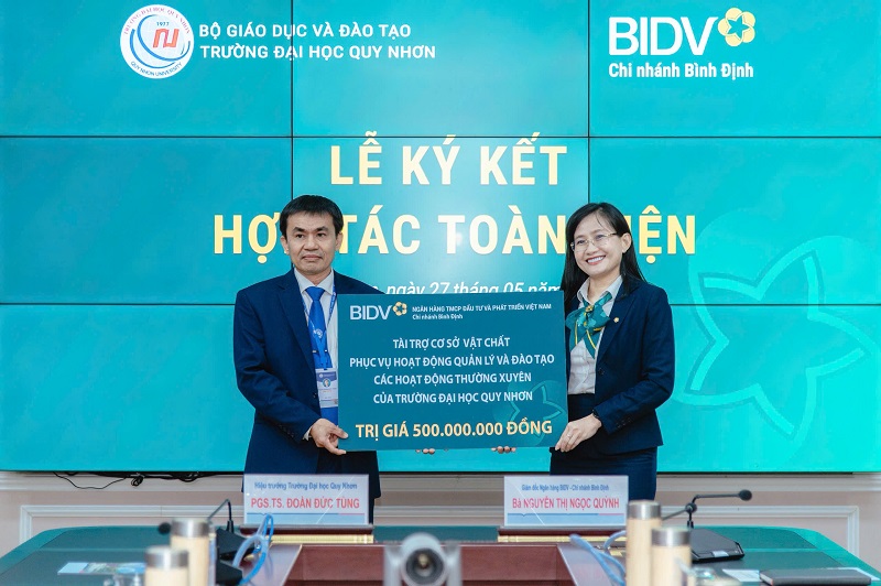 BIDV ký kết hợp tác toàn diện và hỗ trợ cơ sở vật chất cho Trường Đại học Quy Nhơn.