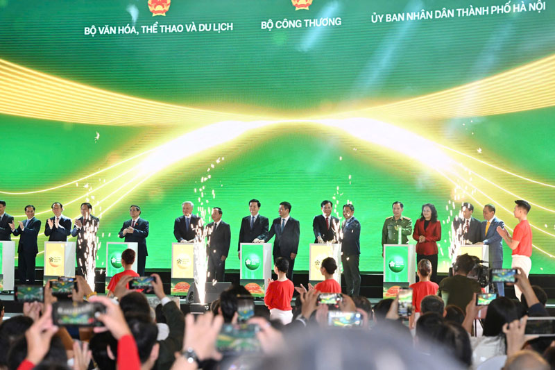 Ảnh: Hội chợ Mùa Thu 2025.