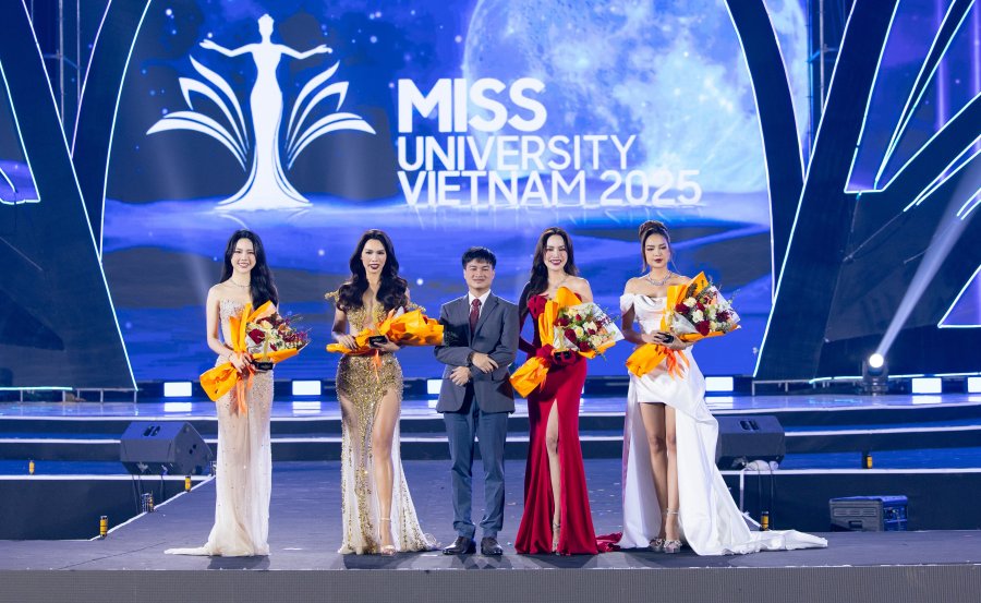 Các mentor trong chương trình.