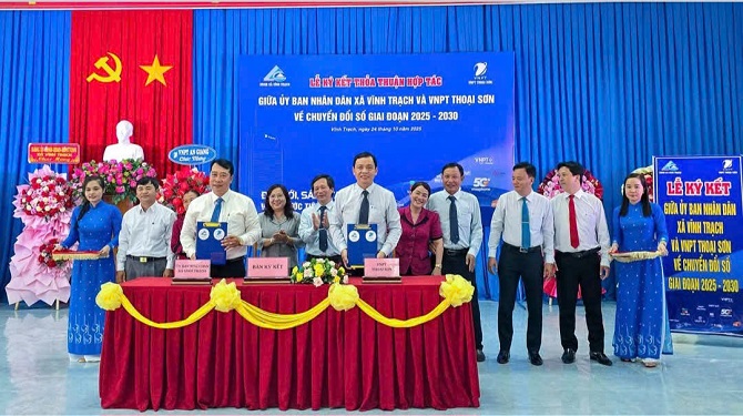 Các địa phương ký kết chính quyền số cơ sở ngày 24/10