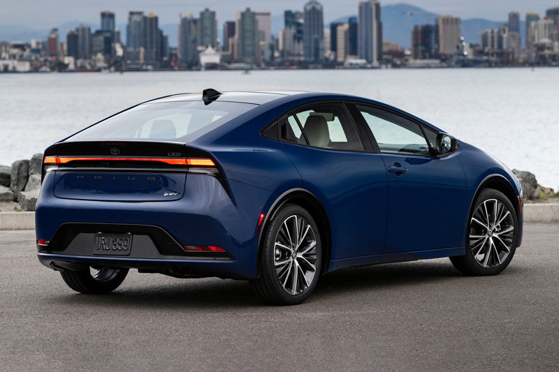 Toyota Prius PHEV.