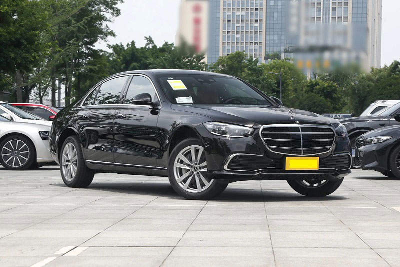 Mercedes-Benz S-Class 2026.