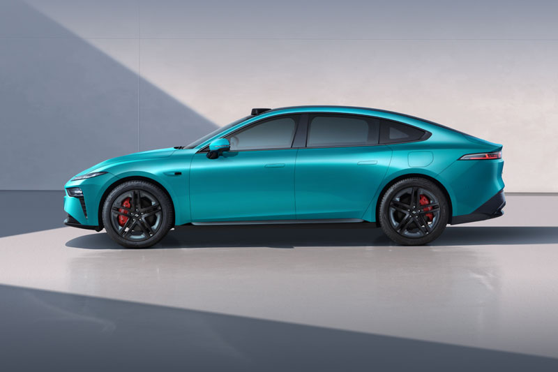 Xe sedan hạng D thiết kế ấn tượng, công suất 536 mã lực, giá hơn 550 triệu đồng