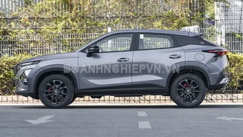 SUV cùng phân khúc với Toyota Yaris Cross, trang bị hiện đại, giá rẻ hơn Kia Morning