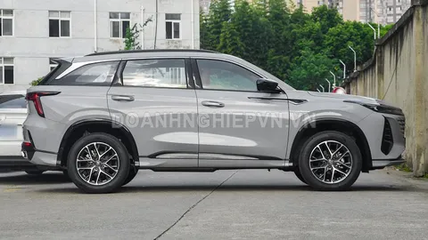 Xe gầm cao ngang cơ Mazda CX-5, công suất 233 mã lực, nội thất tiện nghi, nhiều công nghệ an toàn, giá ‘hạt dẻ’