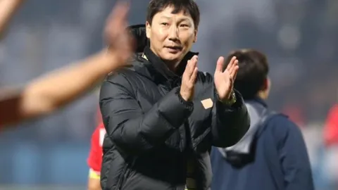 HLV Kim Sang-sik thở phào sau AFF Cup 2024, tiết lộ sự thật kinh ngạc về ĐT Việt Nam