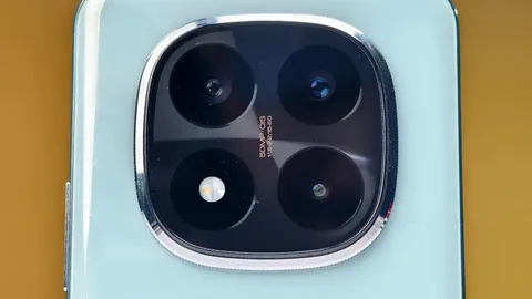 Trên tay Redmi Note 14 Pro Plus 5G vừa lên lệ tại Việt Nam: Camera 200MP, pin ‘trâu’, sạc 120W, chống nước, giá 10,99 triệu đồng