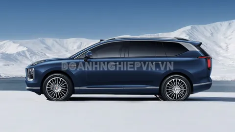 SUV ngang cơ BMW X7, công suất 340 mã lực, nội thất sang chảnh, giá ‘hạt dẻ’