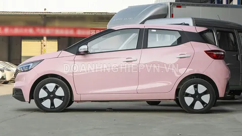 Xe hatchback cùng phân khúc với Kia Morning, giá hơn 200 triệu đồng