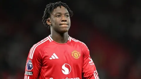 HLV Ruben Amorim 'đại tu' đội hình, Manchester United bán Kobbie Mainoo với giá khó tin