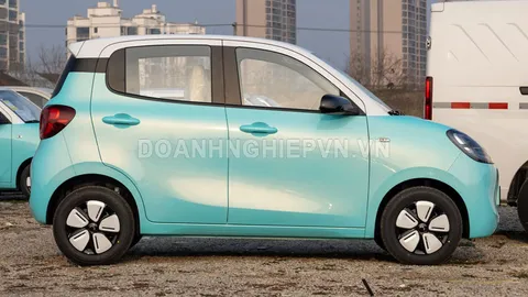 Xe điện đẹp long lanh, di chuyển 205 km/lần sạc, giá ngang Honda SH