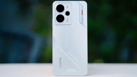 Smartphone gaming hỗ trợ chống nước, RAM 12GB, pin 6.000mAh, giá dễ tiếp cận