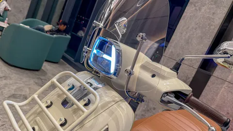 ‘Vua xe tay ga’ 247cc, phanh ABS 2 kênh, giá thấp hơn Honda SH 125i