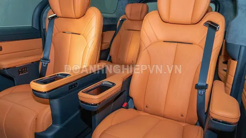 ‘Chuyên cơ mặt đất’ công suất 544 mã lực, nội thất siêu sang, giá từ 1,1 tỷ đồng, ‘đe nẹt’ Toyota Alphard