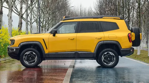 SUV địa hình dài hơn 5,1 mét, công suất 430 mã lực, tiết kiệm xăng như xe máy, giá thấp hơn Toyota Corolla Cross