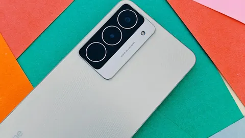 Smartphone độ bền quân đội, RAM 8 GB, pin 6.000mAh, giá chỉ hơn 4 triệu đồng