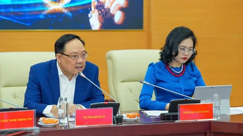 Ngân hàng đẩy mạnh số hóa việc vay vốn, áp dụng AI trong thẩm định 