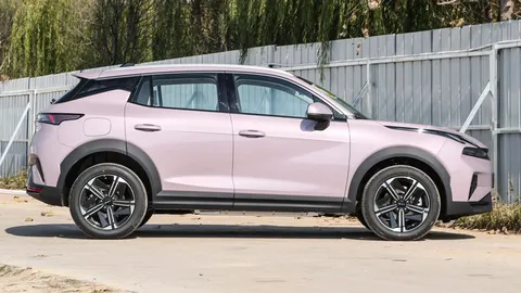 SUV cùng phân khúc với Toyota Yaris Cross, công suất 299 mã lực, giá từ 460 triệu đồng