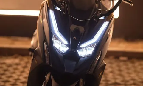 'Vua xe ga' 321cc mới ra mắt giá chỉ 100 triệu đồng: Hạ đo ván Honda SH vì quá rẻ, trang bị cực xịn