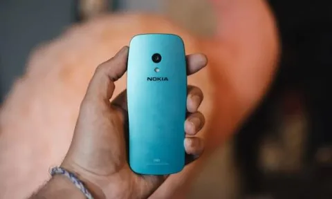 Vua điện thoại cục gạch Nokia 3210 4G tung deal giảm giá rẻ bèo đầu năm 2025, tuyệt đối huyền thoại